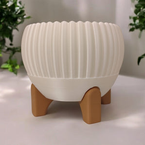 Luma Mid-Century Pflanztopf mit Beinen