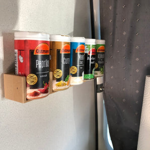 Praktisches Gewürzregal für Wohnmobil und Küche