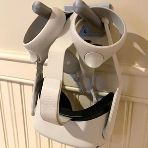 Aufhänger für klassische Gitarre und Oculus VR-Brille