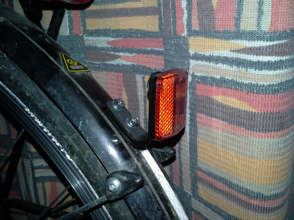 Halterung für Fahrradreflektor und Bildschirmhalterung