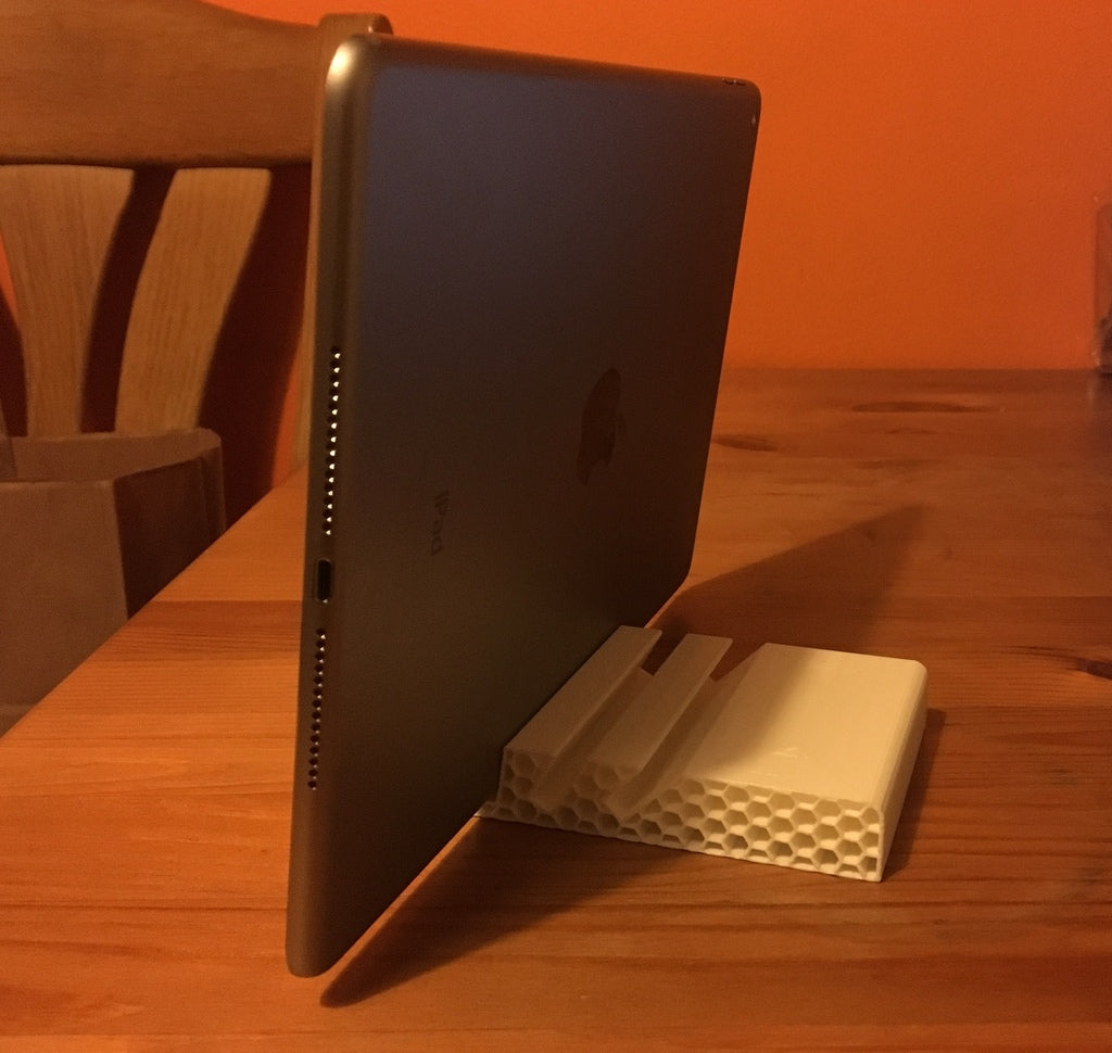 Lebkuchen-iPad-Ständer mit 3 Winkeln