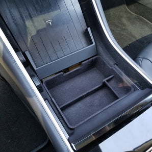Mittelkonsolen-Einsatz für Tesla Model 3