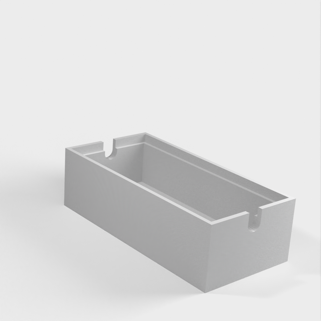 Sonoff Basic Box mit Bedienknopf und Schraubenlöchern