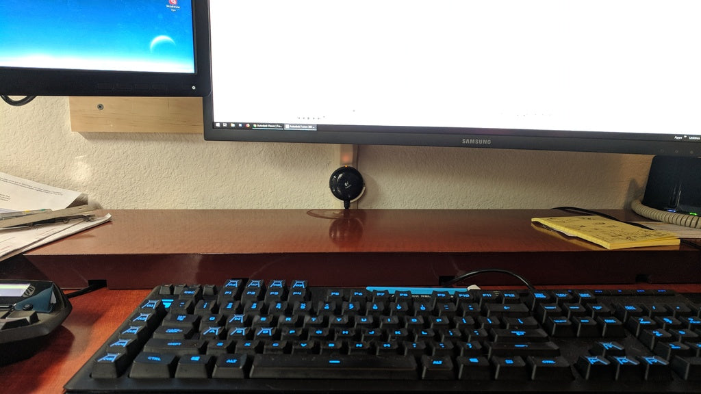 Computerkabel Chase für die Desktop- und Logitech-Lautsprechersteuerung