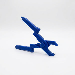 Kompaktes und faltbares Multitool mit Zange