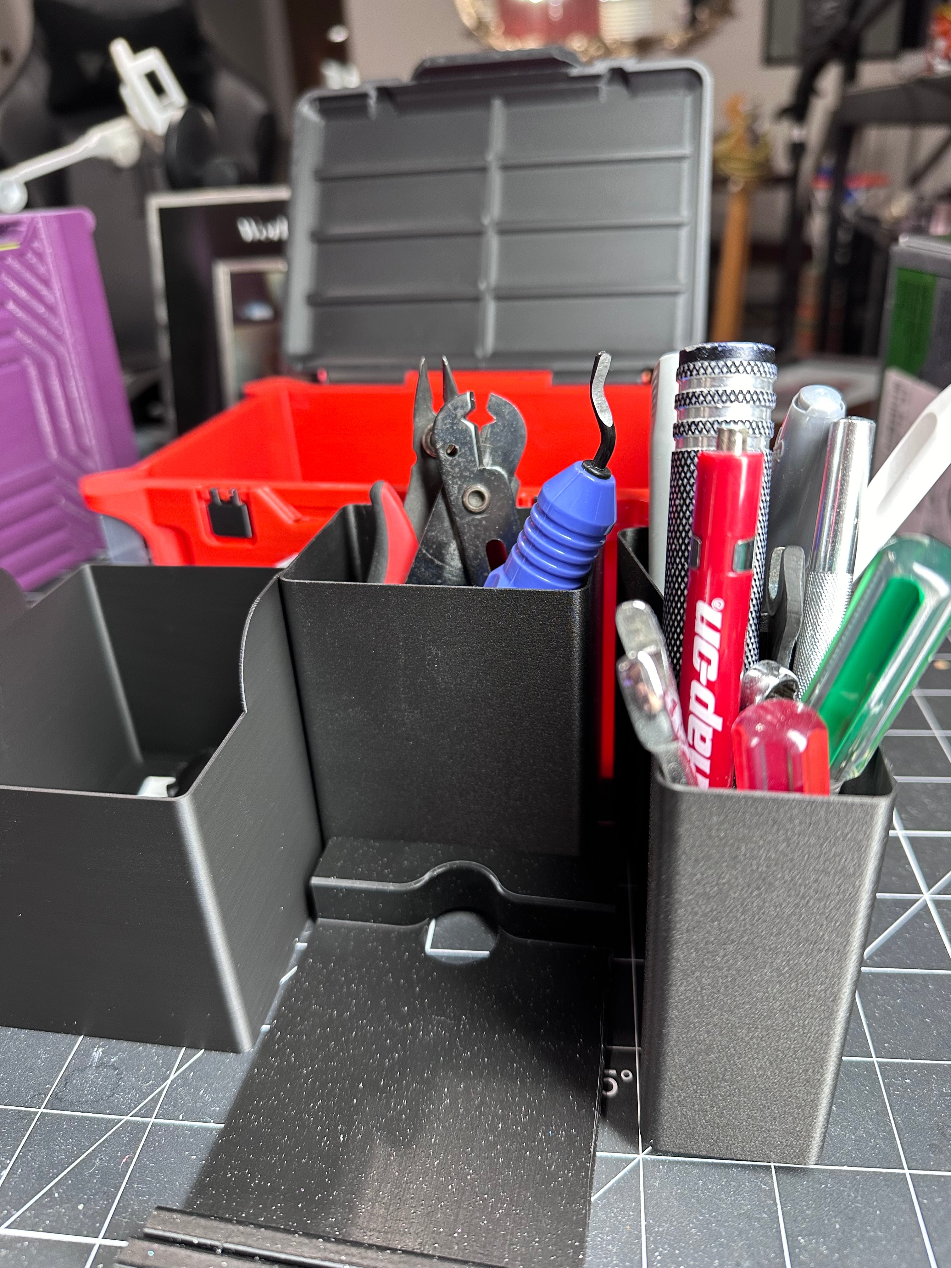 Schreibtisch-Organizer im Milwaukee Packout-Stil