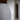 Moderne weiße Vase mit gerippten Details