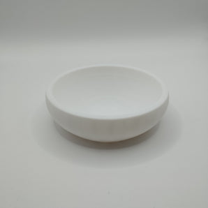 Flache minimalistische Schale für Schlüssel und Münzen