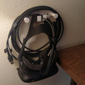 VR-Headset-Wandhalterung mit Kabelaufbewahrung