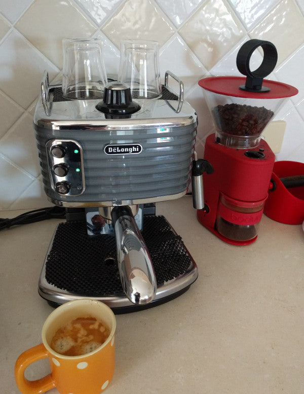 Kaffeetrichter und Tamper
