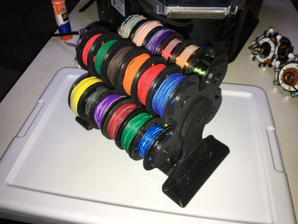 Rotierender Draht-Organizer mit 32 Rollen