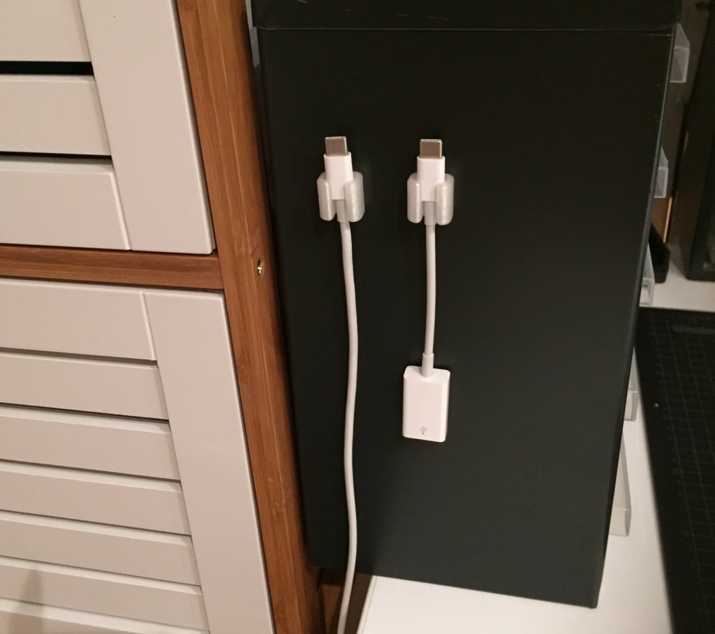 Halterung für Apple USB-C-Kabel