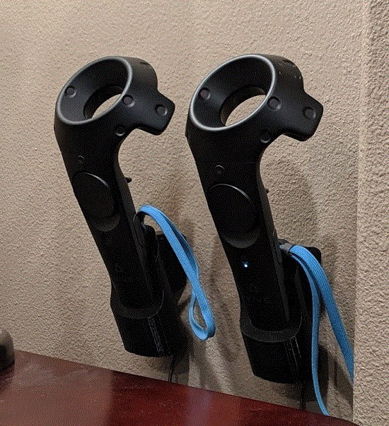 HTC Vive Vægmonteret Controllerholder med Opladningsfunktion