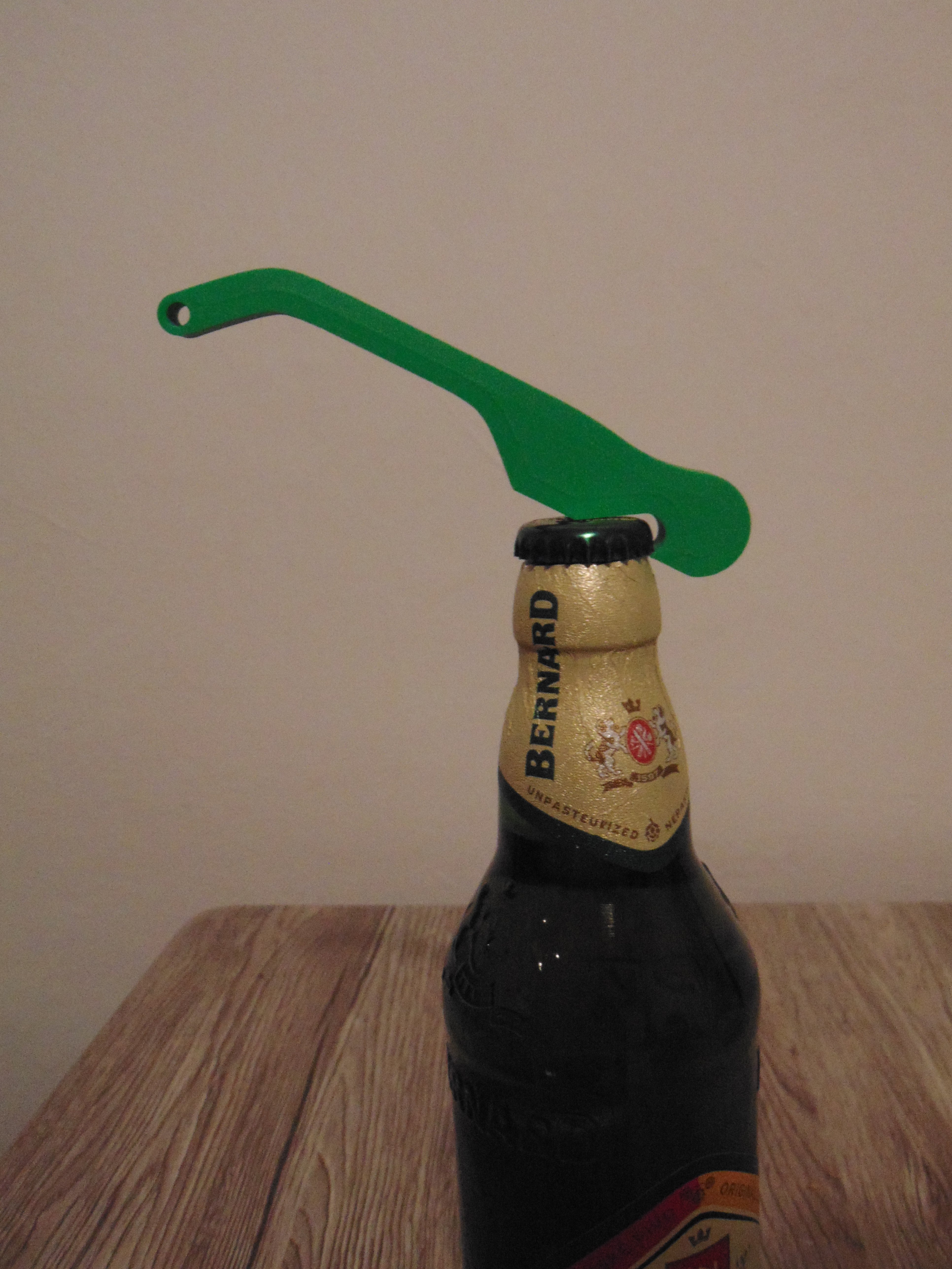 Einfacher Bierflaschenöffner aus PLA