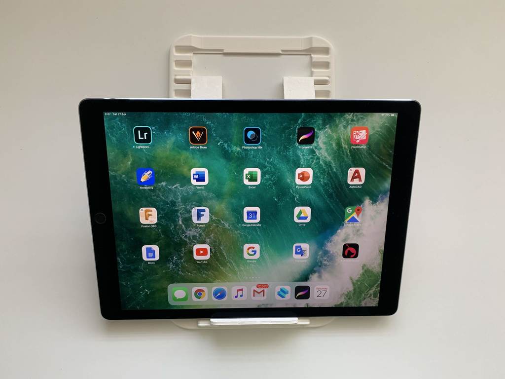 Verstellbarer IPAD-Ständer (Extended Remix)