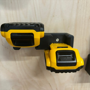Dewalt Batteriehalter für 4 Batterien