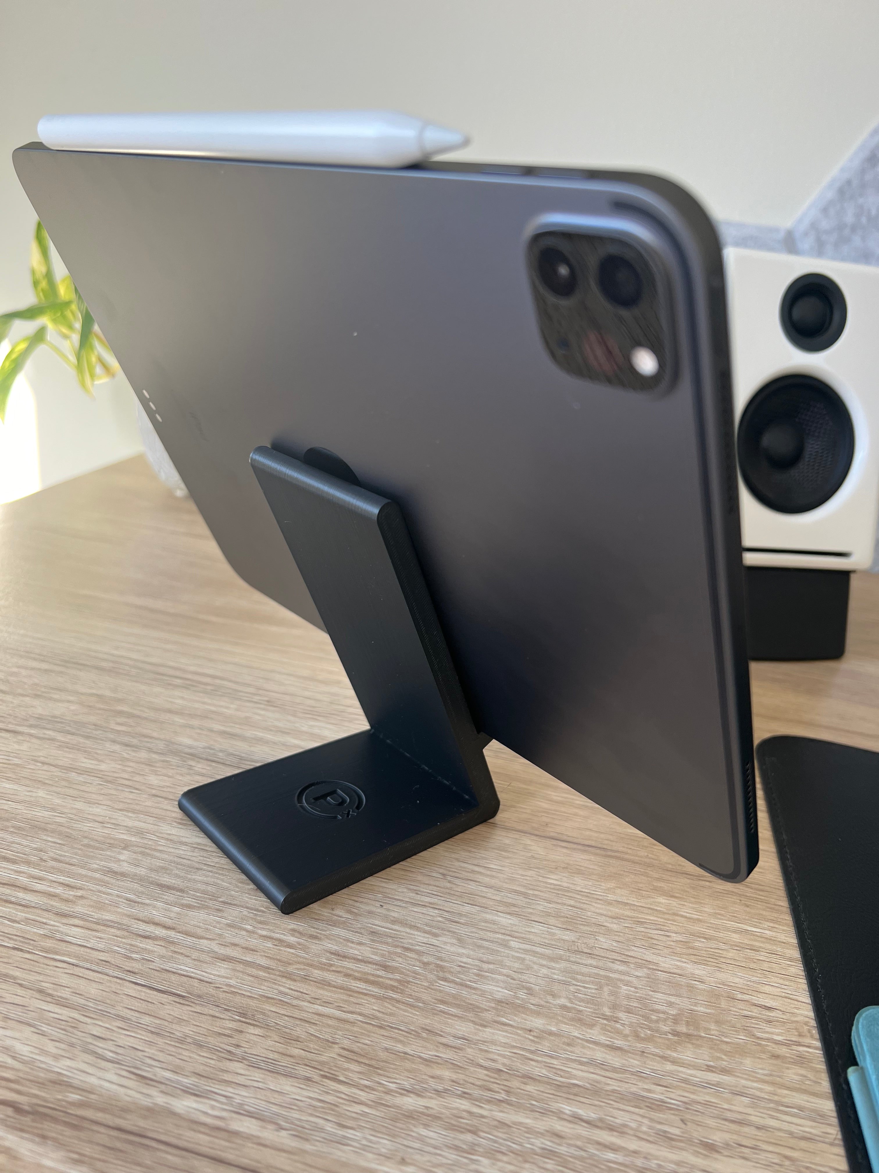 Einfacher iPhone/iPad-Ständer