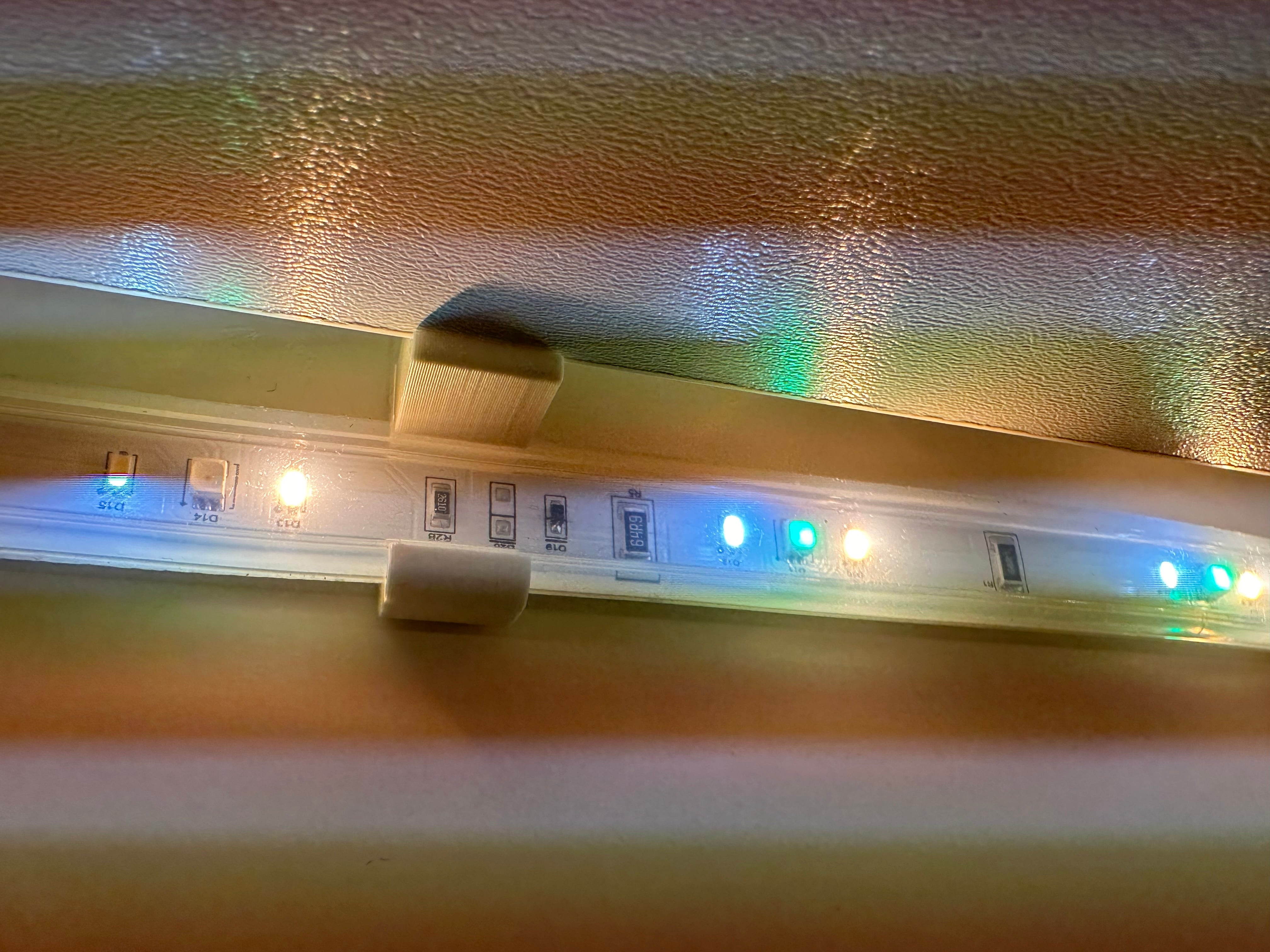 Hue Lichtstreifen-Clips für Ikea SMÅSTAD Bett (kein Bohren, kein Kleben)