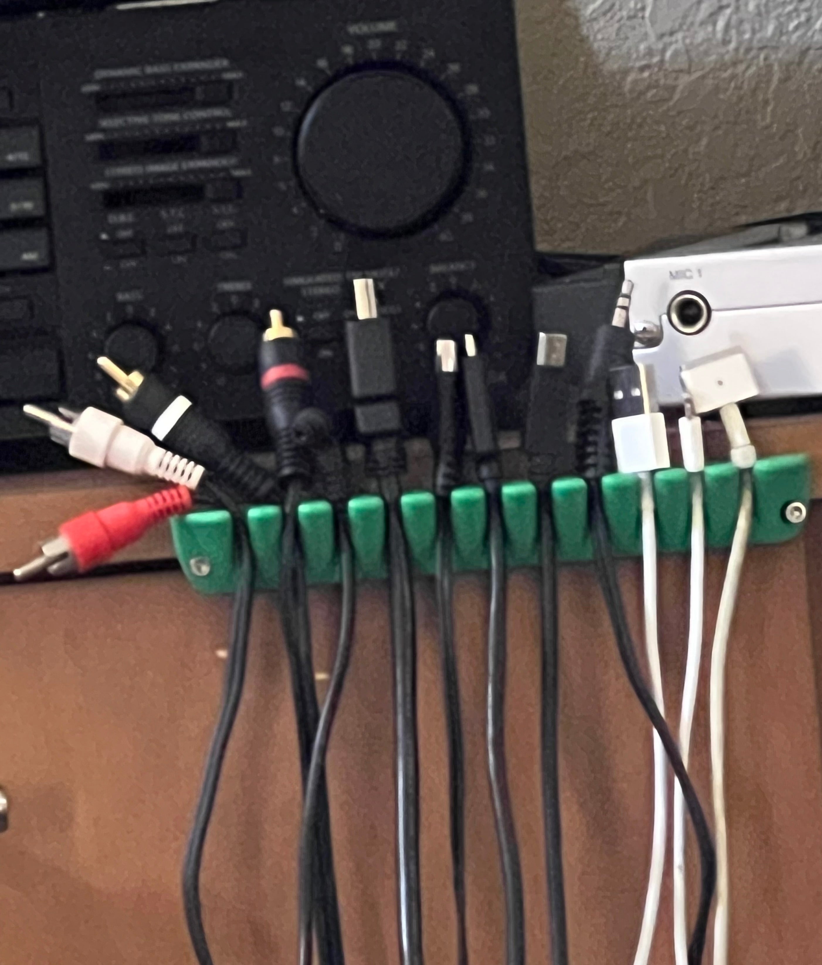 Rake Rack Kabel- und Drahthalter