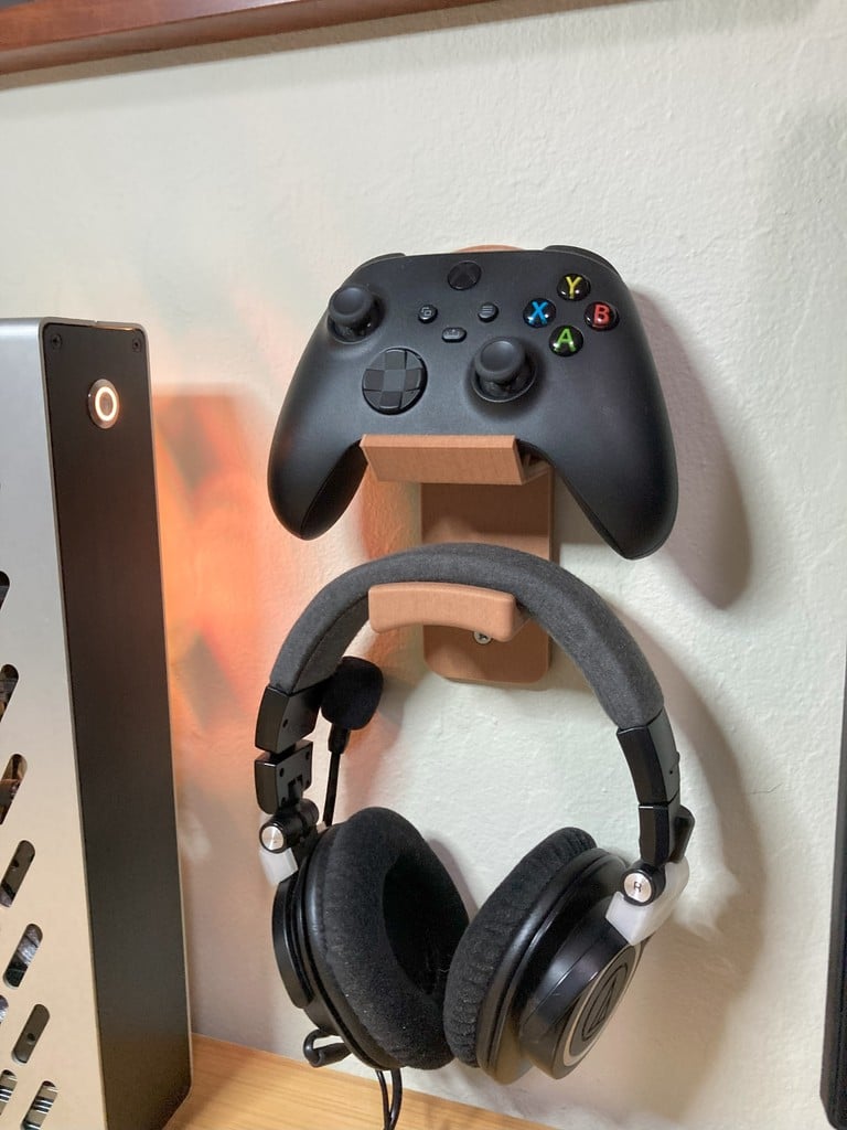 Wandmontage für Controller und Kopfhörer