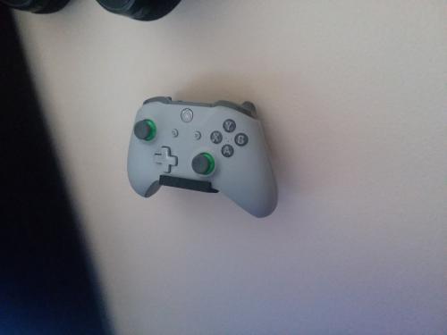 Schraubenlose Wandhalterung für Xbox-Controller