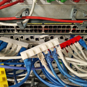 RJ45-Ethernet-Kabel-Organizer für den Geräteaustausch