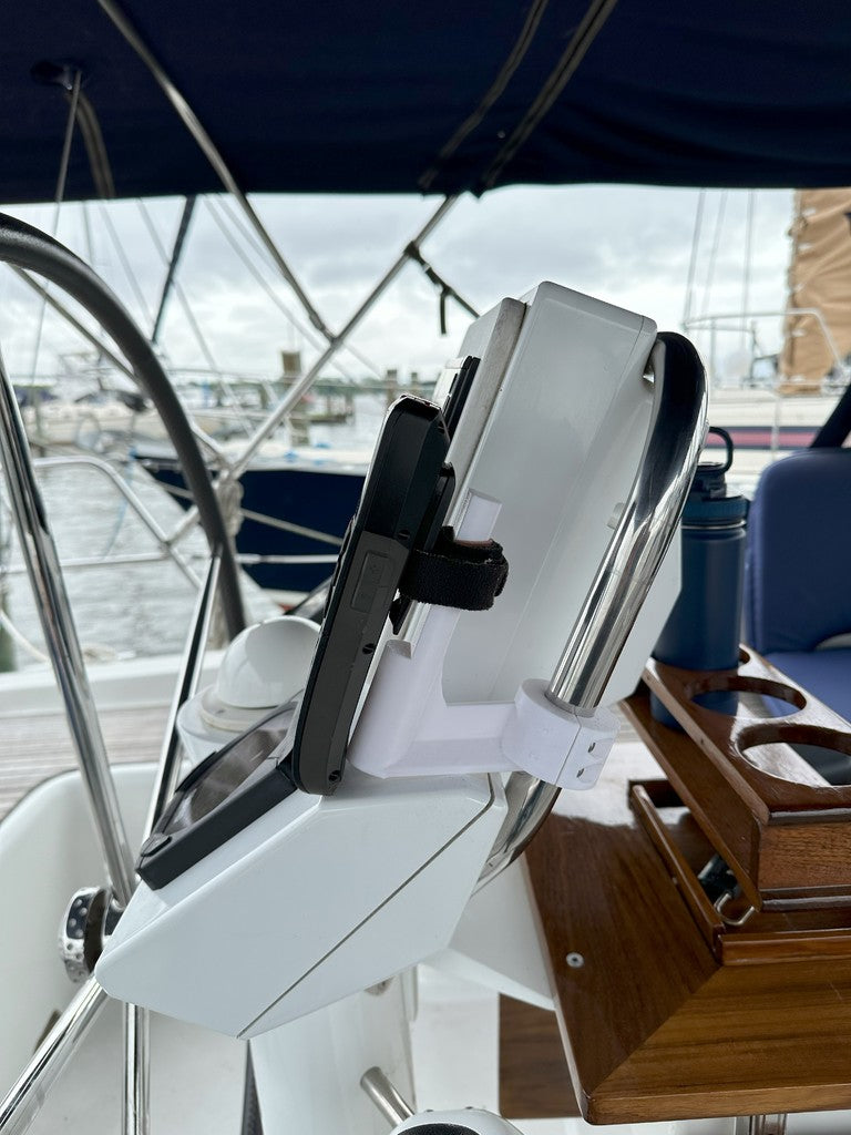Beneteau 37 Binnacle Mobilteilhalter