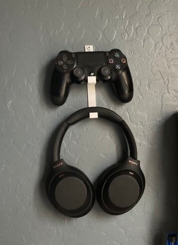 Wandaufhängung für PS4-Controller und Kopfhörer