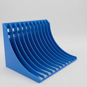 Wandmontierter Spielehalter