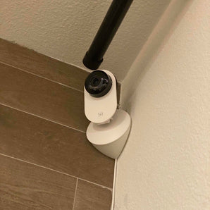 Diskrete Eckhalterung für Yi Home Camera 1080