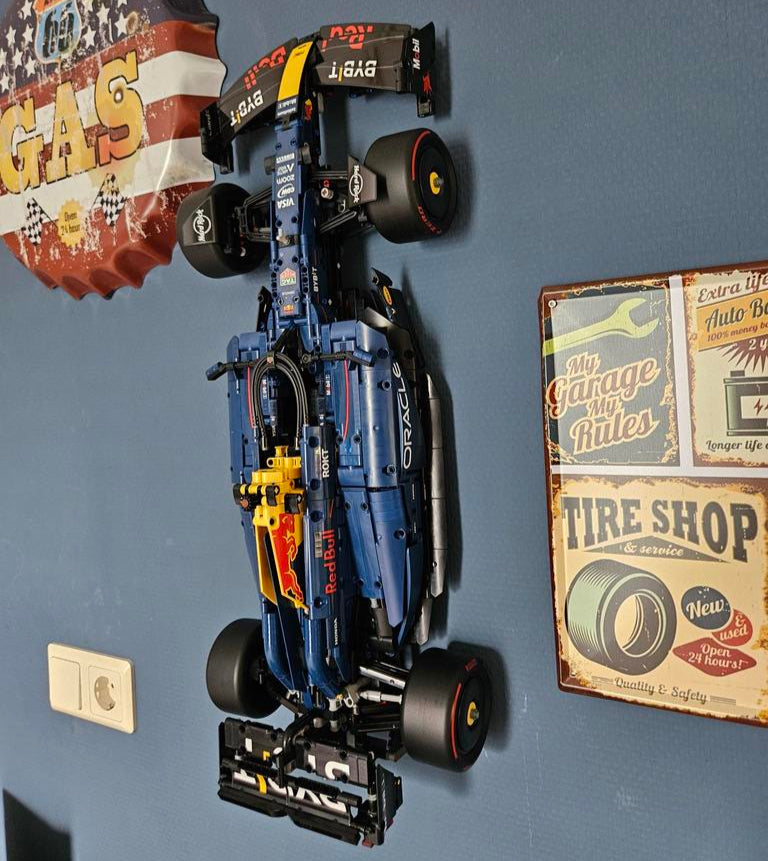 Lego F1 RedBull (42206) Wandhalterung