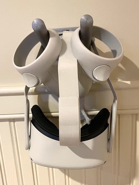 Aufhänger für klassische Gitarre und Oculus VR-Brille
