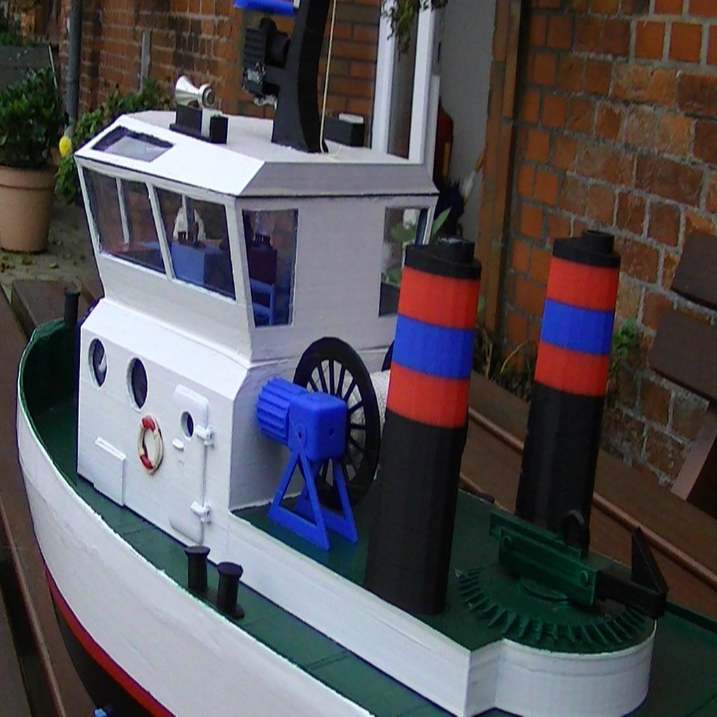 Detaillierter RC Hafenschlepper - Ferngesteuerter Schlepper