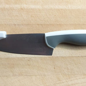 Gut lesbarer zusätzlicher Griff für das Messer