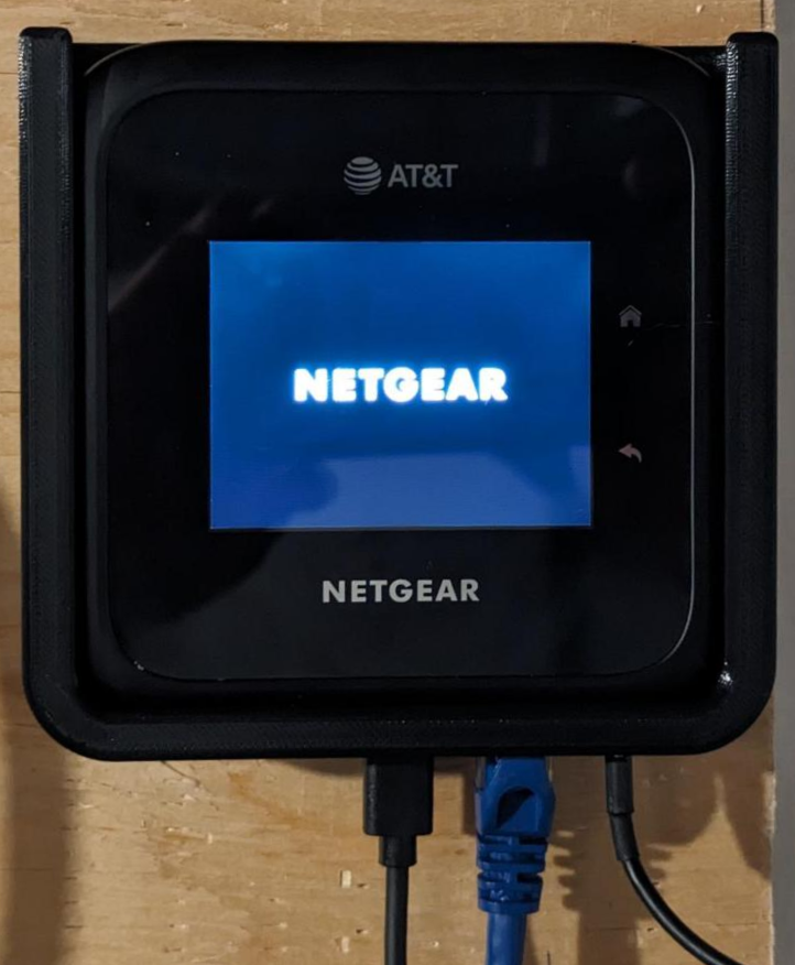 Netgear Nighthawk M6 Pro Wandhalterung