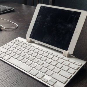 Neu gemischter iPad Mini- und Apple Wireless-Tastaturhalter