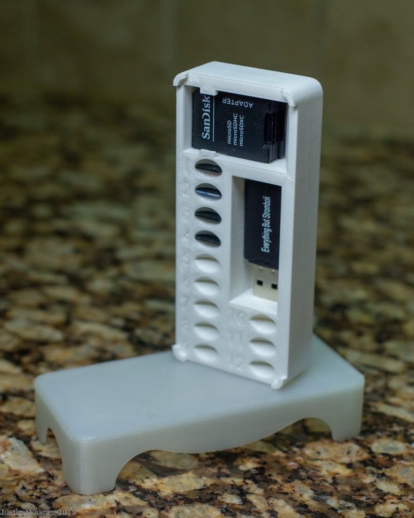 SD- und Micro-SD-Kartenhalter mit kleinem Aufbewahrungsfach