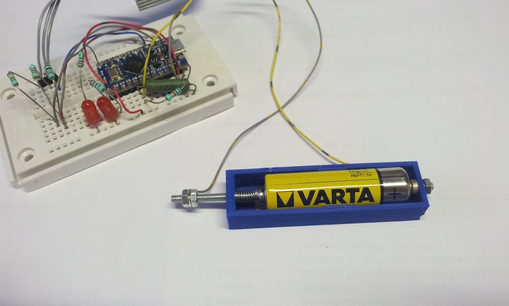 Verstellbarer Batteriehalter für AAA-, AA- und 18650-Zellen