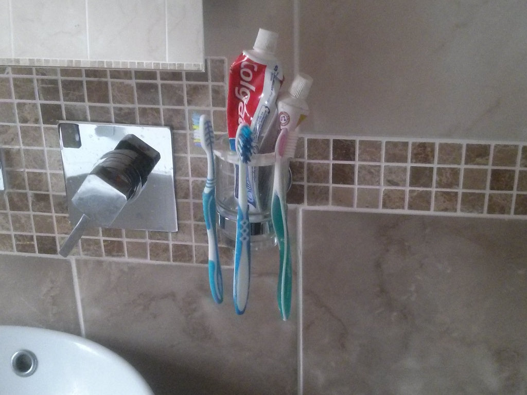 Badezimmer-Seifenschale und Zahnbürstenhalter