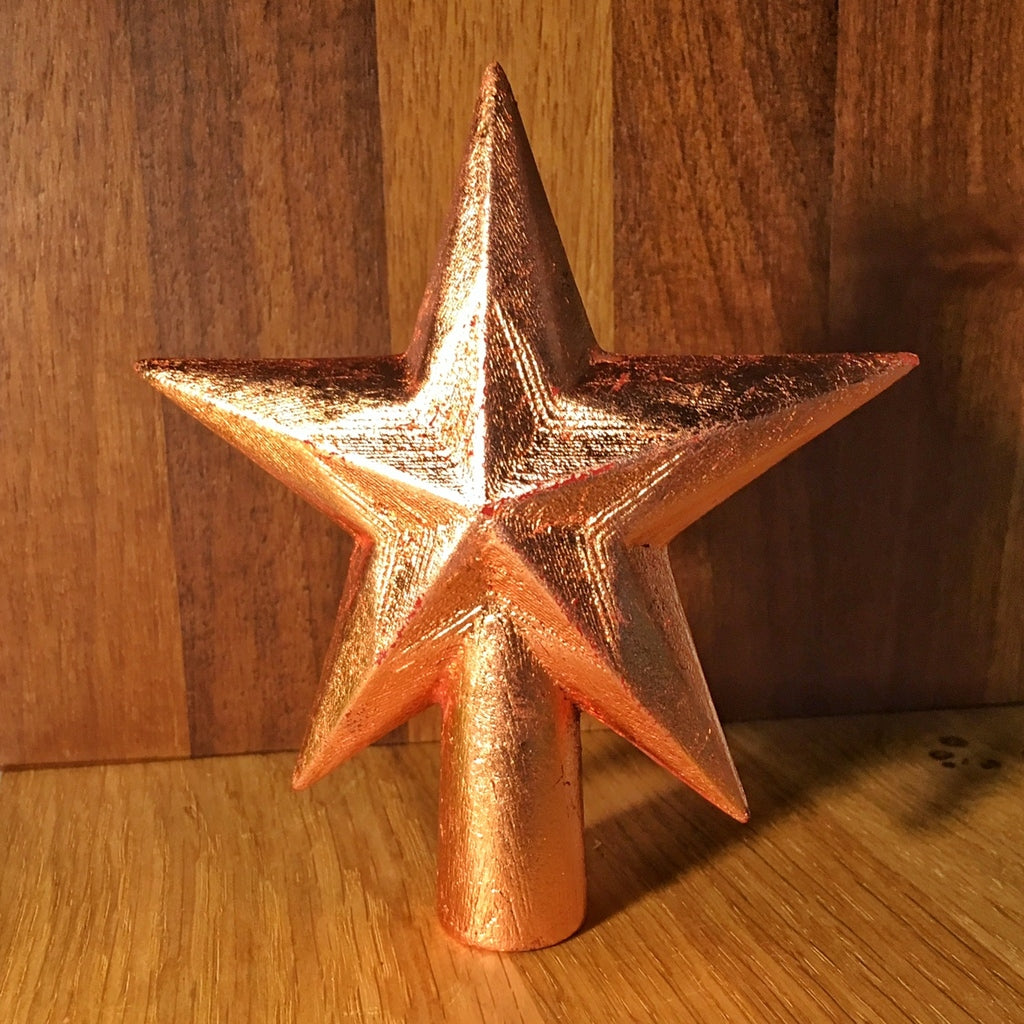 Facettierte Stern-Weihnachtsdekorationen zum Aufhängen und als Baumkrone