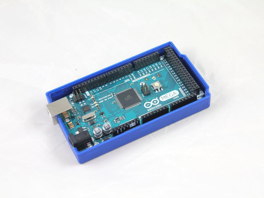Gemütliches Gehäuse für Arduino Mega 2560 mit Schraubplatinenhalterung