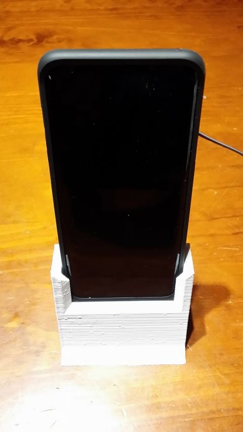 Samsung S9+ mit oder ohne Quad Lock Case Ladeständer