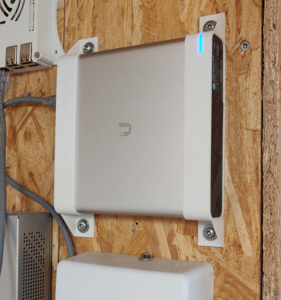 Wandhalterung für Ubiquiti Unifi Cloud Key Gen2 Plus (2 Teile)