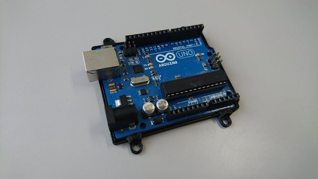 Snap-in-Montagegerät für Arduino Uno