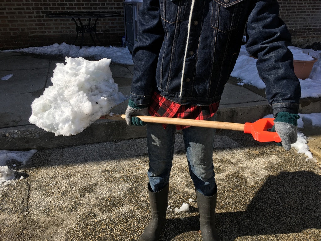 Langlebige Ersatz-Schneeschaufel für 29-mm-Holzstiel-Remix mit 30 % Kunststoffeinsparung und höherer Zuverlässigkeit