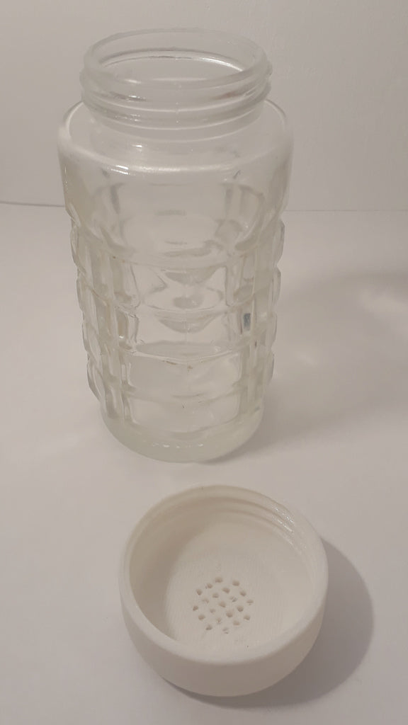 Salzmühlenkapsel aus Glas mit 21 oder 37 Löchern