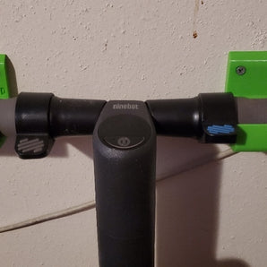 Wandhalterung für einen Segway Nibot