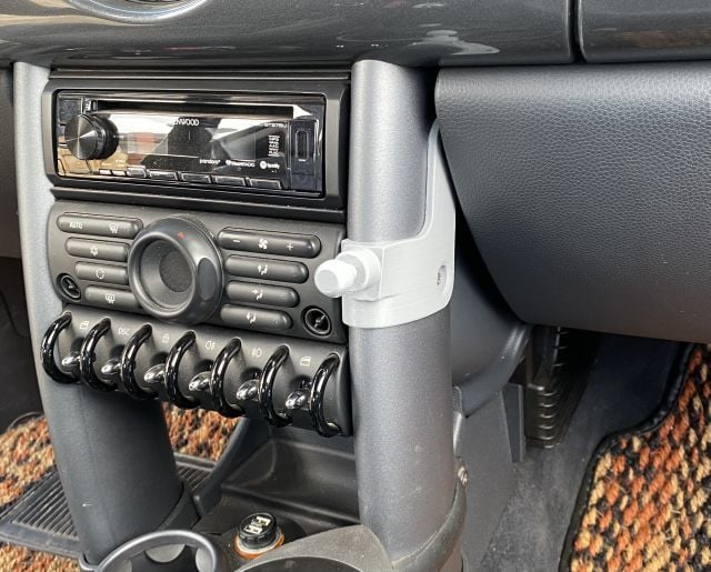 Mini Cooper R50, R52, R53 Autotelefonhalter mit Kugelhalterung