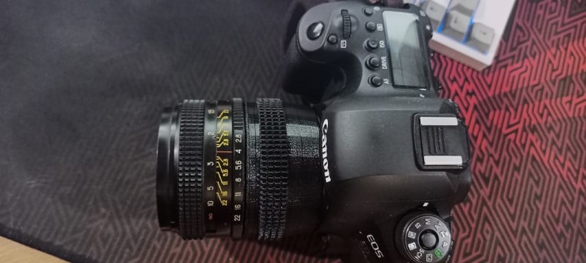 Volna-3 Canon EF-Adapter für die Kamera Kiew88 (Salute).