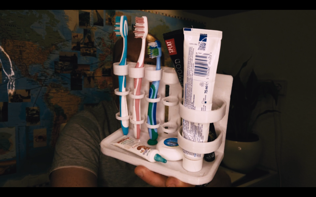 Badezimmer-Organizer für Zahnbürsten- und Zahnpastahalter